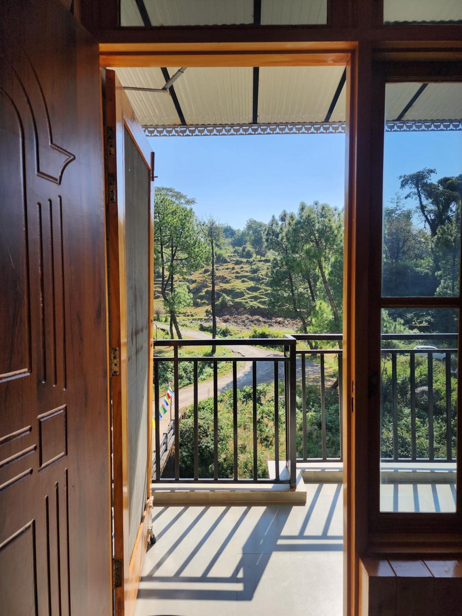 River View Villa Bīr Екстериор снимка