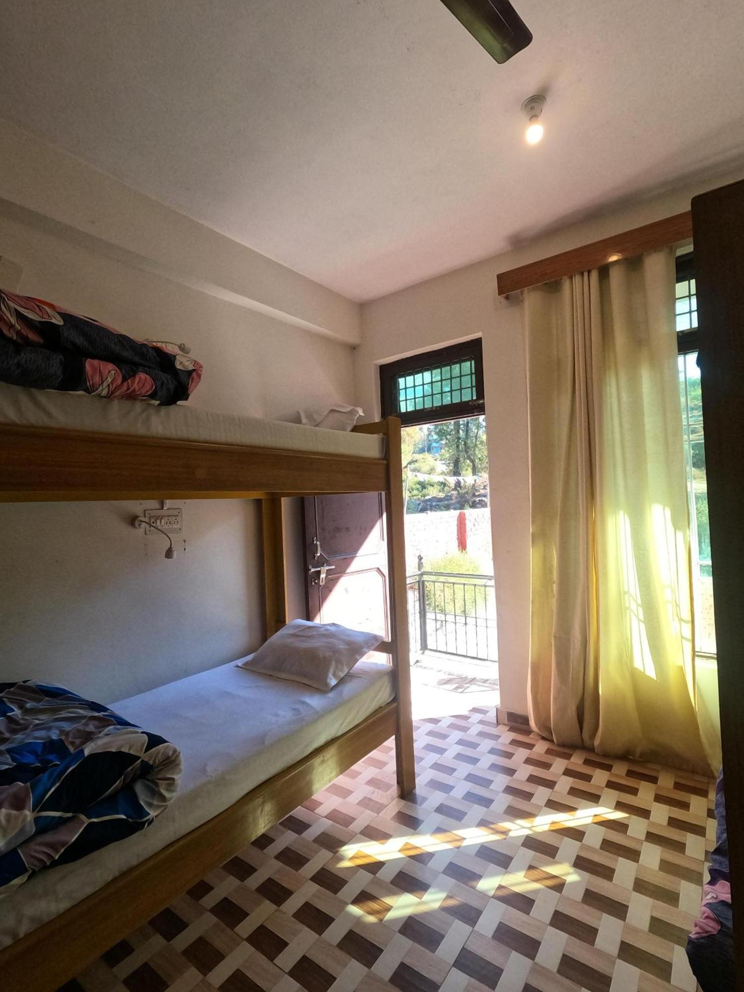 River View Villa Bīr Екстериор снимка